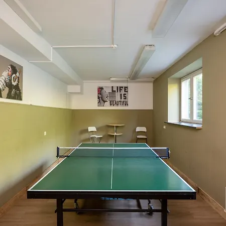 Holiday home Alte Schule Deifeld 20- 24 Personen *