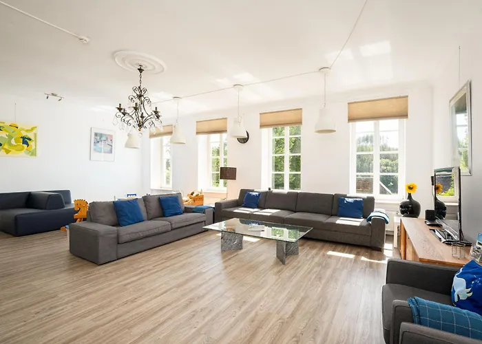 Hébergement de vacances Alte Schule Deifeld 20- 24 Personen