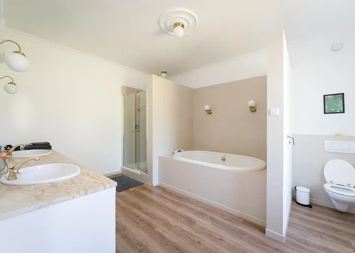 Alte Schule Deifeld 20- 24 Personen